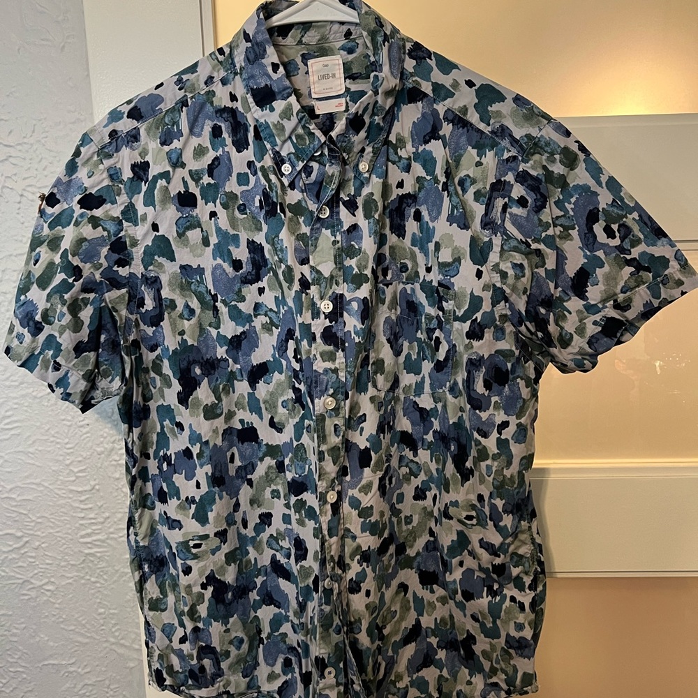 Floral GAP Button Down Shirt